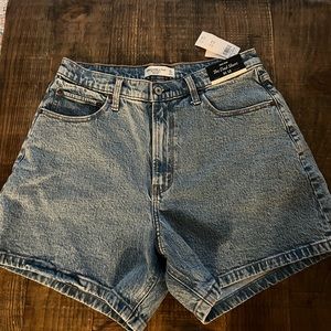 Abercrombie high rise Dad Shorts